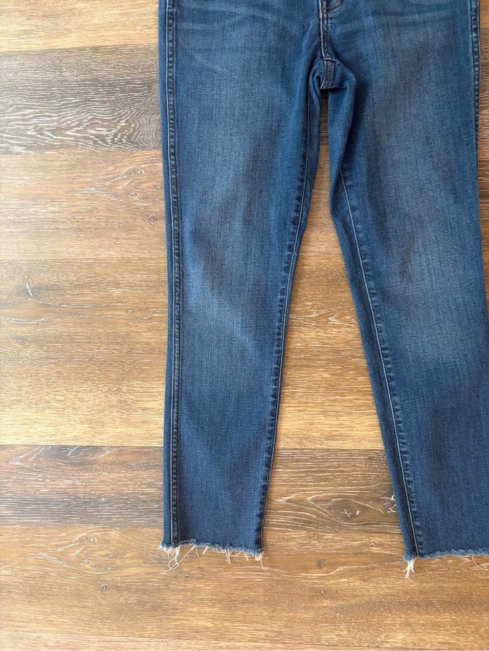 Madewell 10" High-Rise Roadtripper Jeans Raw Hem size 27 - Picture 5 of 13